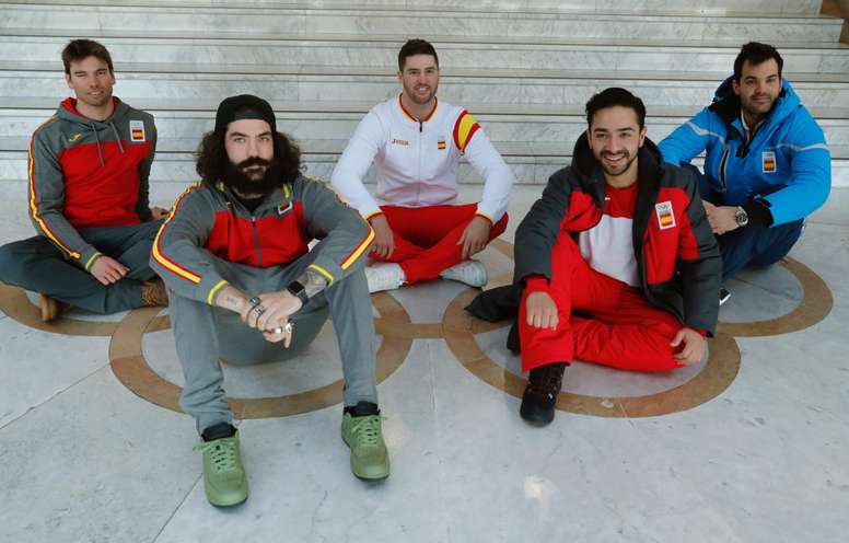 Los deportistas Laro Herrero, Regino Hernandez, Lucas Eguibar, Frank Gonzalez y Quim Salarich, de izda a dcha. EFE/Archivo