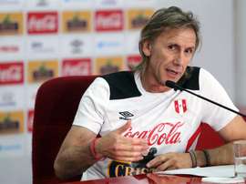 Paolo Guerrero queda a la espera de la decisión de la FIFA. EFE