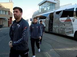 The Albacete squad visited Pelayo in hospital. EFE