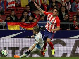 Luisinho vio la amarilla. EFE