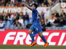 Giovanni Simeone foi o homem do jogo ao marcar três golos.EFE