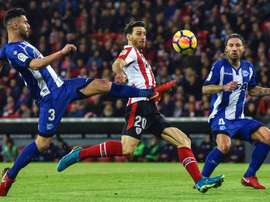 Rubén Duarte será baja en el próximo derbi contra el Athletic. EFE/Archivo