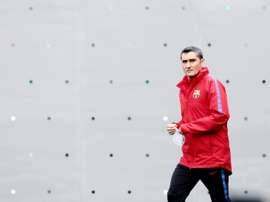Valverde will bring Alena and Oriol Busquets into the fold. EFE/Archive
