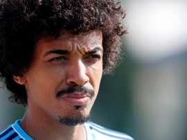 Luiz Gustavo no encaja en el estereotipo de jugador brasileño. EFE