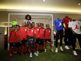 Torres y su gran gesto con los niños panameños. EFE
