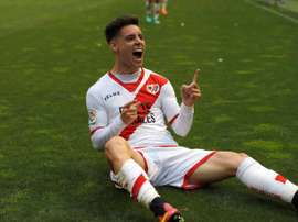 El Eibar quiere fichar al delantero del Rayo Vallecano Álex Moreno. EFE