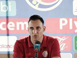 Matosas arropó a Keylor. EFE