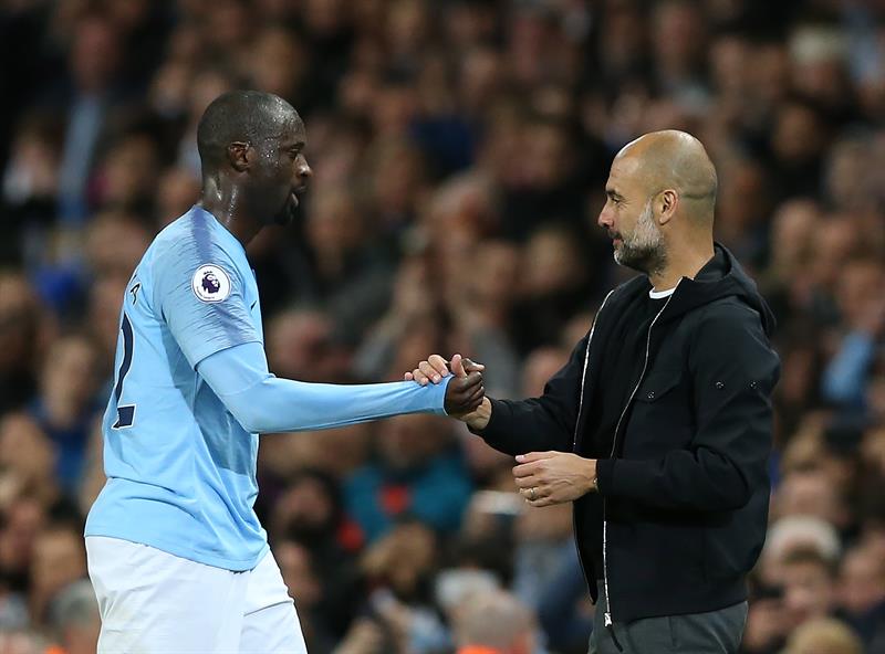 Polémique, Guardiola répond sec à Yaya Touré — Manchester City Polémique, Guardiola répond sec à Yaya Touré — Manchester City
