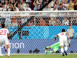 El penalti que supuso el empate de Irán. AFP