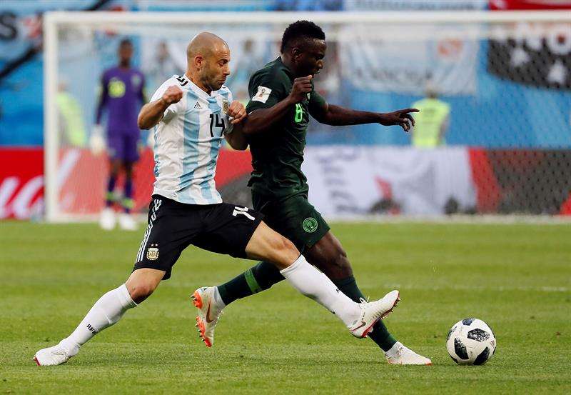 Mascherano Joueur Qui A Reçu Le Plus De Cartons Jaunes En