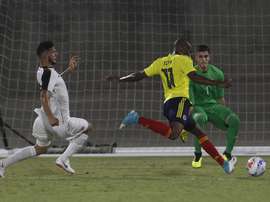 Colombia se estrenó con triunfo. EFE