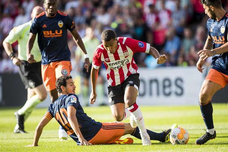 Si No Llega Raul Jimenez La Juve Ira A Por La Promesa Que Dejo Escapar El Arsenal Besoccer