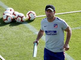 El técnico del Atlético de Madrid cree más en el grupo que en las individualidades. EFE