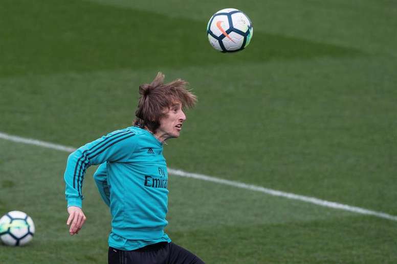 The Modric saga rumbles on. EFE