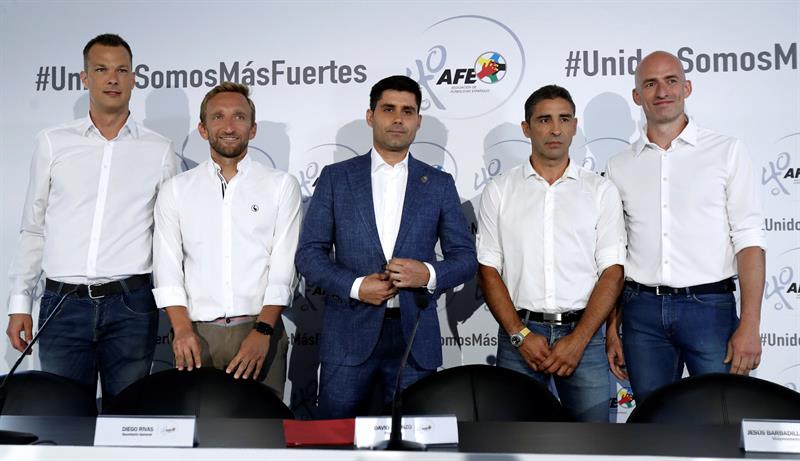 La AFE admitió que estudiará la oferta de LaLiga. EFE