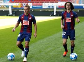 Pablo De Blasis ya marca con el Eibar. EFE