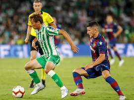Bardhi, listo para jugar con Paco López. EFE