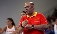 Lucas Mondelo, entrenador de la selección femenina de baloncesto. EFE/Archivo