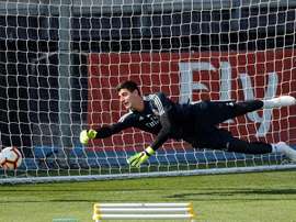 Courtois ha subito cinque goal contro il Barcellona e altri cinque contro la Svizzera. EFE/Archivo
