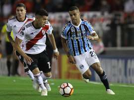Palacios sigue 'llevándose'. EFE