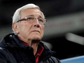El tiempo de Lippi en los banquillos se agota. EFE