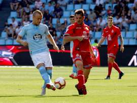 Lobotka (l) is wanted by Borussia Dortmund. EFE