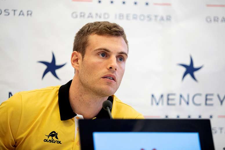 El alero-pívot estadounidense del Iberostar Tenerife, Tim Abromaitis, durante una rueda de prensa. EFE/Archivo