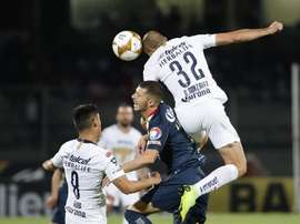 Carlos González hizo el gol de Pumas. EFE/Archivo