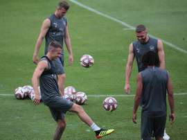 Fulham want to sign Chambers. EFE