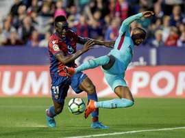 El Barça visita un campo muy complicado. EFE