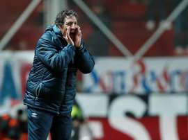 Fue presentado como nuevo técnico de Colo Colo. EFE