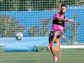 Antonio Luna devrait renforcer la défense du Granada CF. EFE