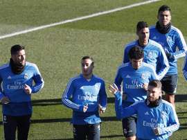 Ramos and Varane did not train with the team. EFE