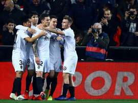 El Valencia ha cosechado una victoria, una derrota y un empate en los tres últimos choques. EFE