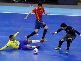 Brasil venció por 1-3 a España. EFE