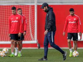 Machin veut que ses joueurs trouvent le rythme. EFE