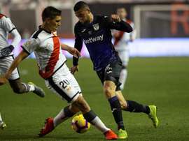 Velázquez se perderá el choque ante el Atlético de Madrid. EFE