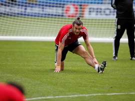 Bale treina com a Seleção de Gales. EFE