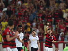 Flamengo vence a Liga de Quito y asume el liderato del Grupo D. EFE