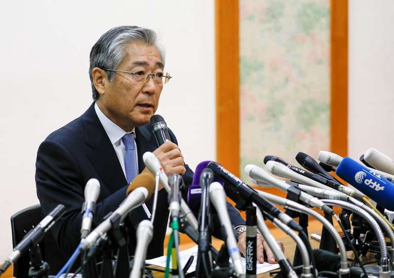 Tsunekazu Takeda, presidente del Comité Olímpico Japonés (JOC), durante una conferencia de prensa en Tokio. EFE/Archivo