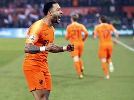 Depay could be an option for Liverpool if Mane leaves. EFE