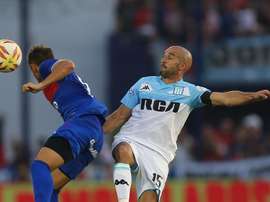 Gorosito pone contra las cuerdas al campeón. EFE