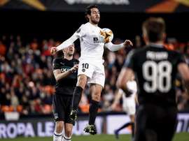Parejo took the mic at Mestalla. EFE