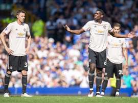 United's players and staff had a mass argument at Goodison Park. EFE