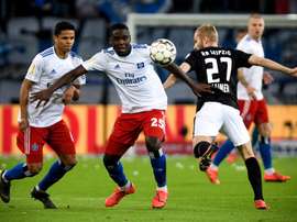 Mangala played for Hamburg last season. EFE