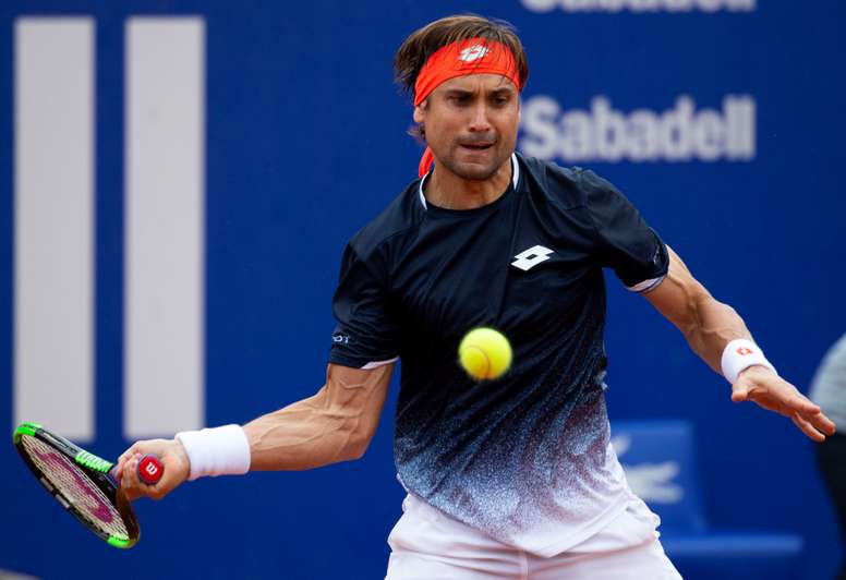 El tenista español David Ferrer durante el partido de tercera ronda del Barcelona Open Banc Sabadell-Trofeo Conde de Godó que ha disputado contra el también español Rafael Nadal. EFE