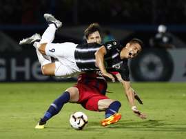 Zamora le quitó el invicto a Cerro Porteño. EFE