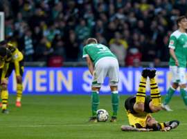 El Borussia Dortmund empata y el Bayern se acerca al título. EFE/EPA