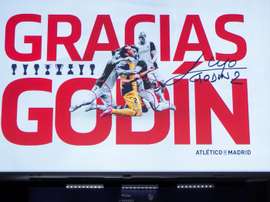 Godín dá adeus ao Atlético de Madrid. EFE