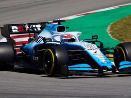 El piloto británico de Williams, George Russell, durante la primera tanda de entrenamientos libres del Gran Premio de España de Fórmula Uno que hoy ha comenzado en el circuito de Barcelona-Cataluña en Montmeló (Barcelona). EFE